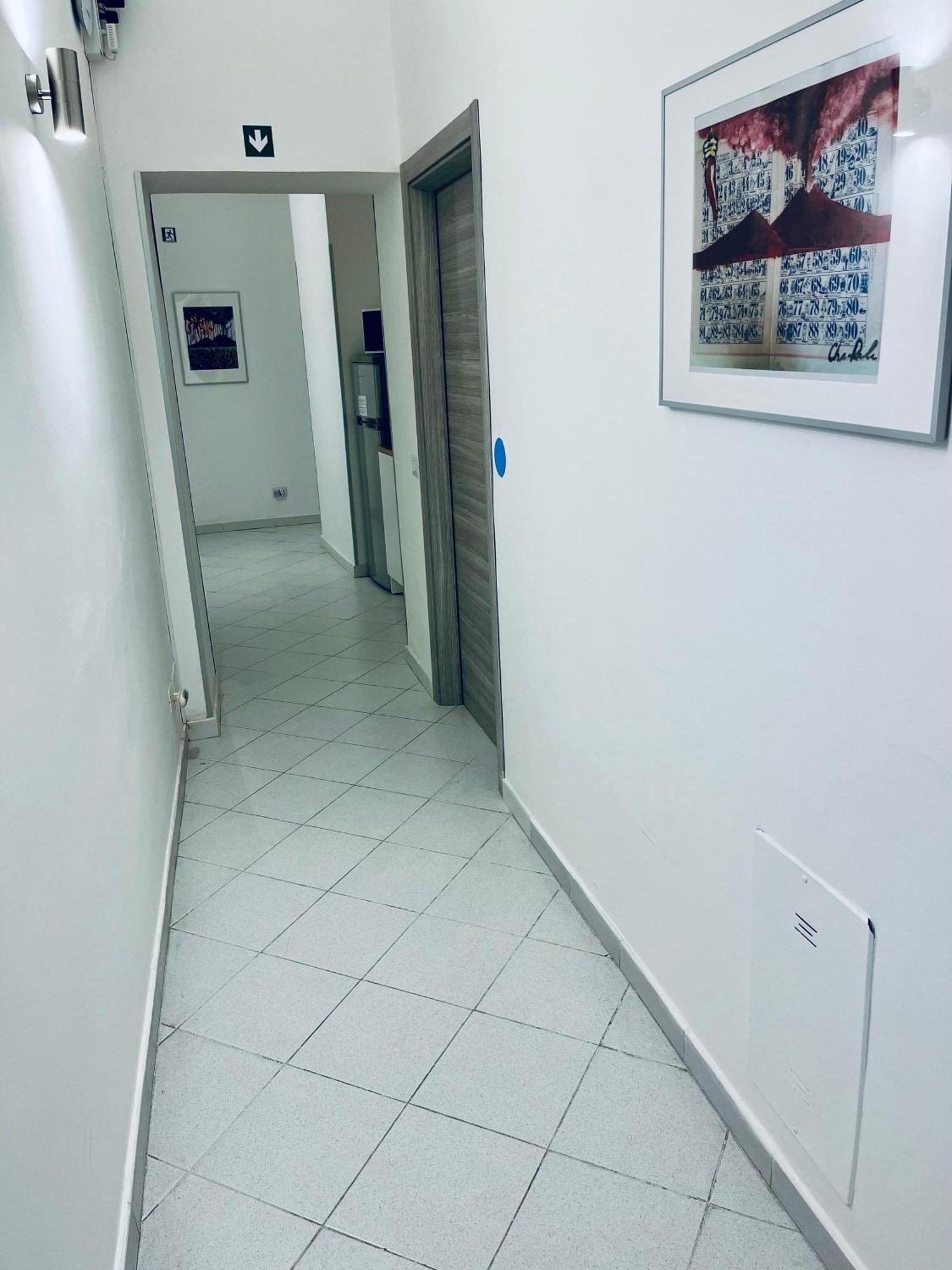 那不勒斯Pop Santa Chiara住宿加早餐旅馆 外观 照片